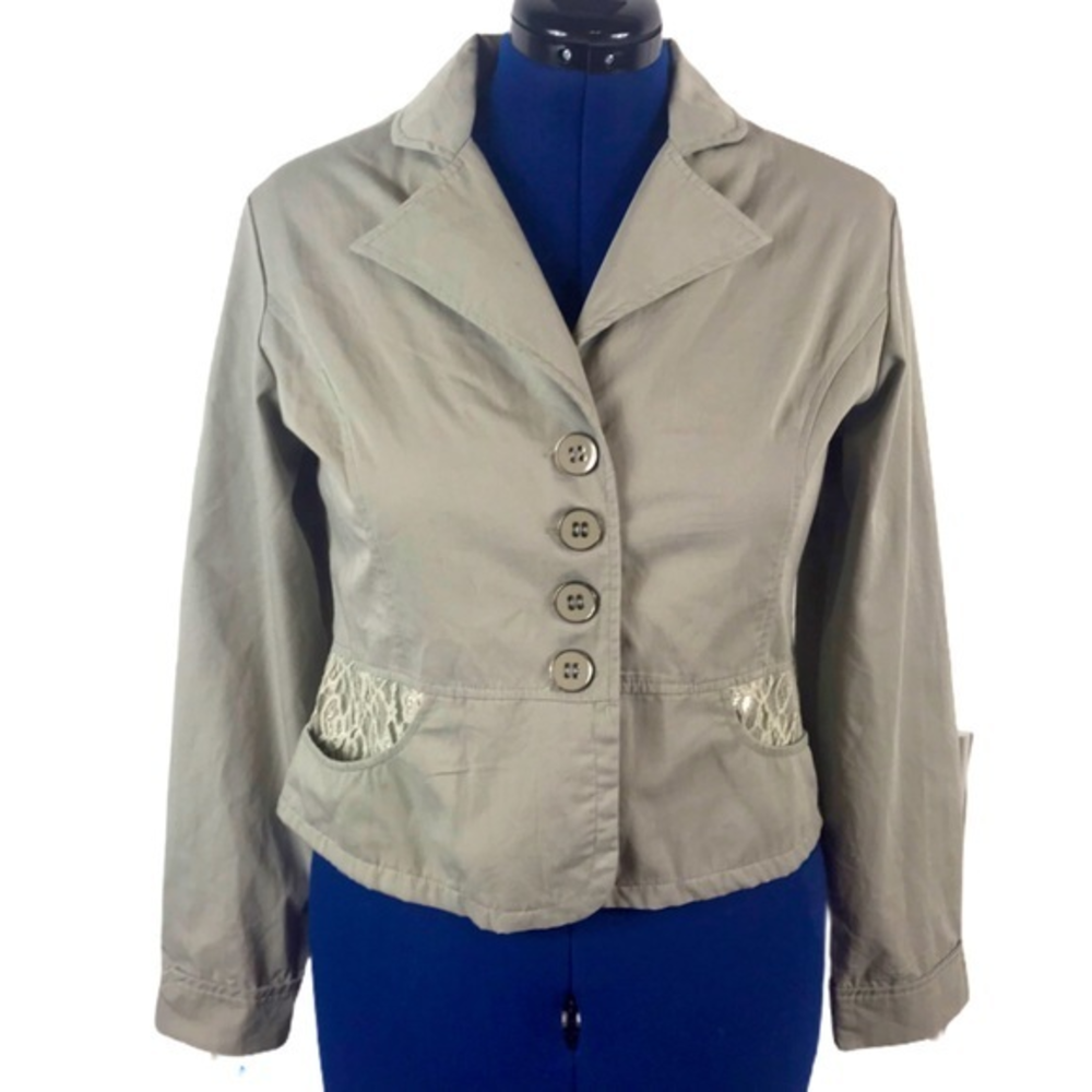 Black Lipstick L khaki lace insert 4 button‎ cotton blend blazer
